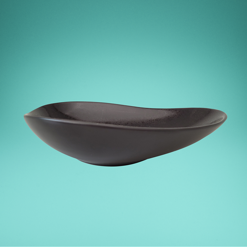Schale/Bowl 'shaped', dreieckig, Serie Karbon, RAK-Porcelain, 19x14 cm, Höhe ca. 3,5 cm